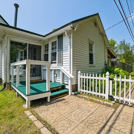 Boyne City Cottage Walk To Downtown And Lake! Εξωτερικό φωτογραφία