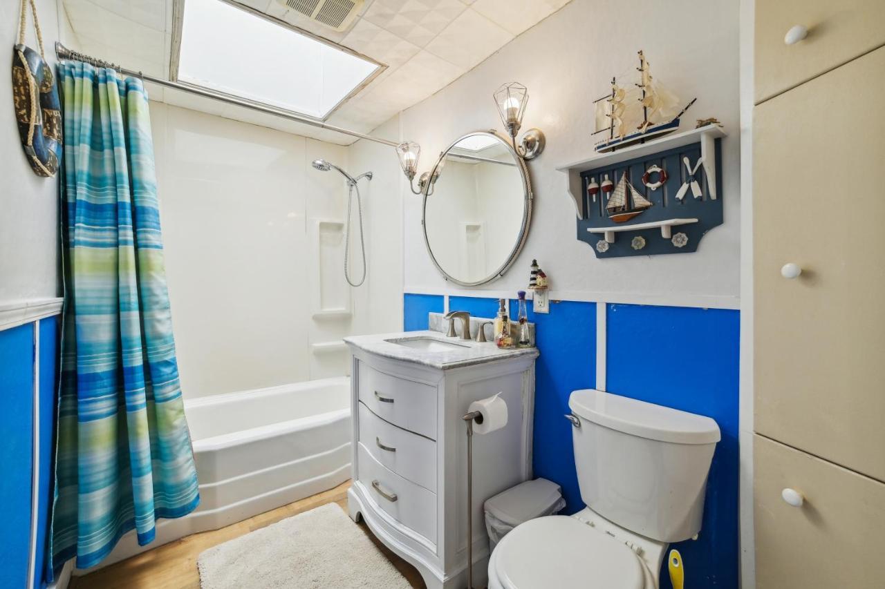 Boyne City Cottage Walk To Downtown And Lake! Εξωτερικό φωτογραφία