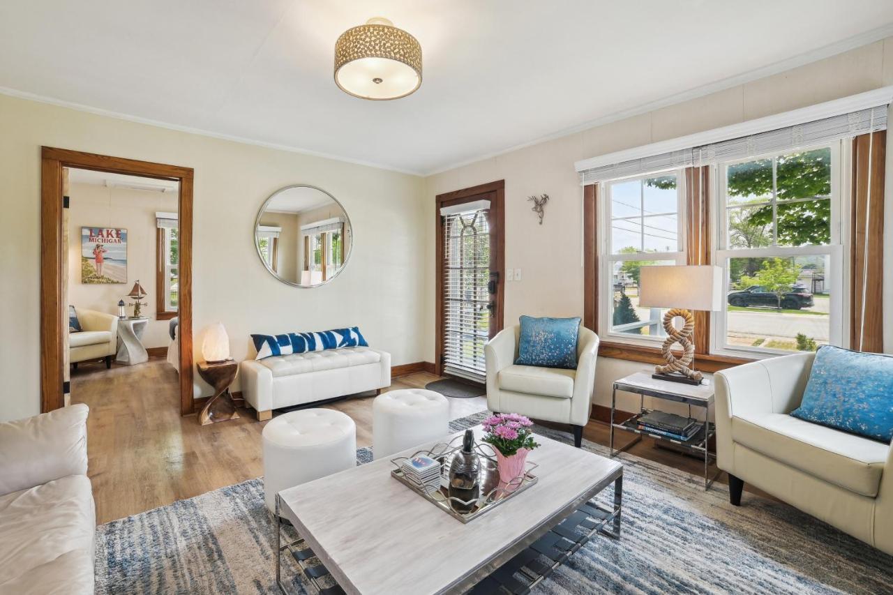 Boyne City Cottage Walk To Downtown And Lake! Εξωτερικό φωτογραφία