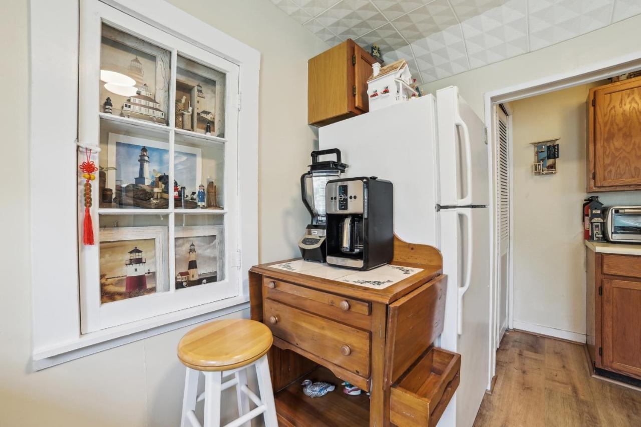 Boyne City Cottage Walk To Downtown And Lake! Εξωτερικό φωτογραφία